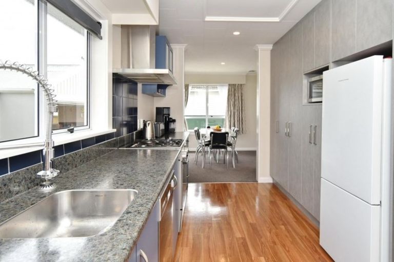 Photo of property in 187 Gayhurst Road, Dallington, Christchurch, 8061