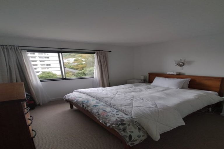 Photo of property in Mansfield Towers, 1 Grant Road, Thorndon, Wellington, 6011