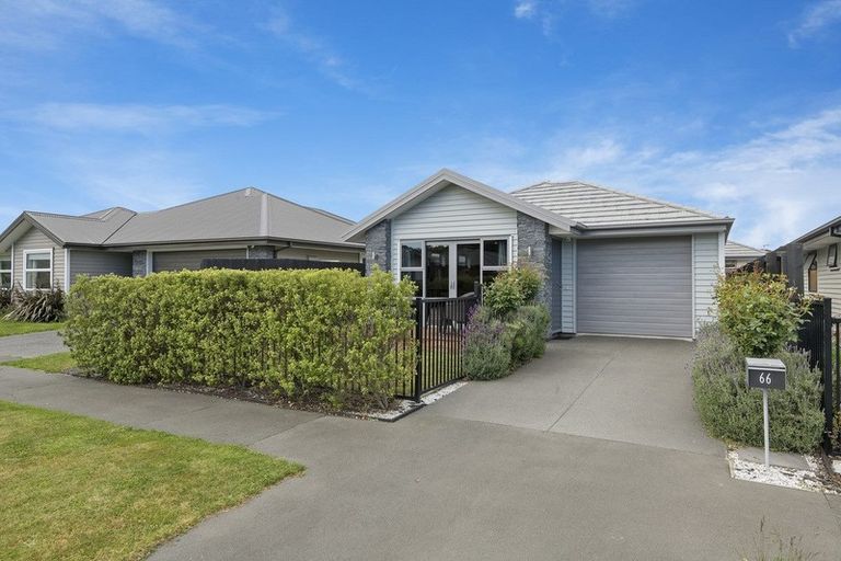 Photo of property in 66 Packard Crescent, Halswell, Christchurch, 8025