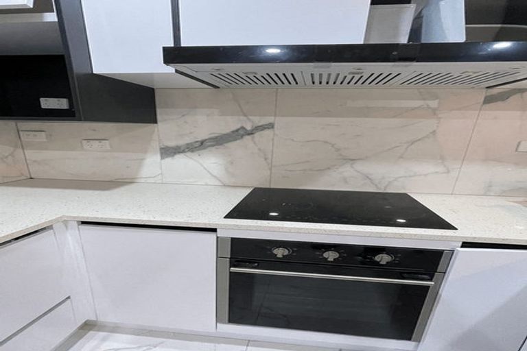 Photo of property in 16 Rogers Road, Manurewa, Auckland, 2102