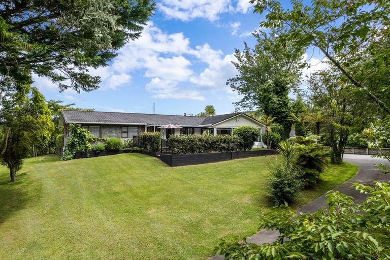 Photo of property in 137 Mapara Road, Acacia Bay, Taupo, 3385