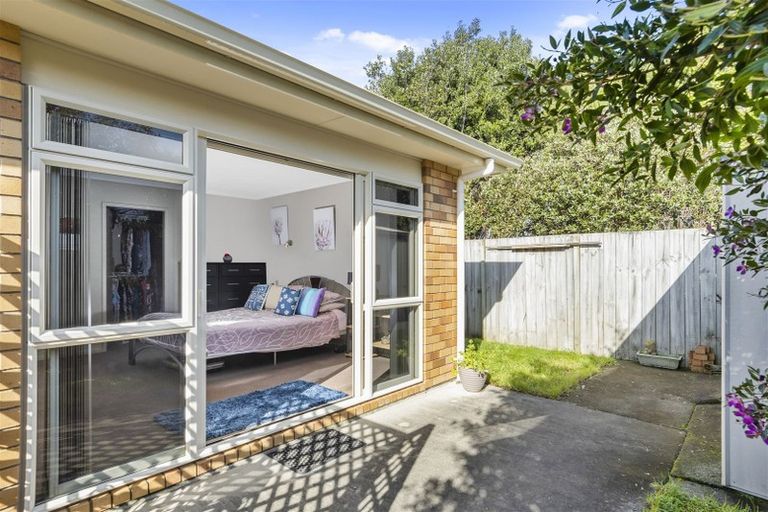 Photo of property in 20 Grabella Place, Papamoa Beach, Papamoa, 3118