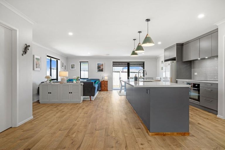 Photo of property in 118 Harriet Johnston Drive, Pokeno, 2402