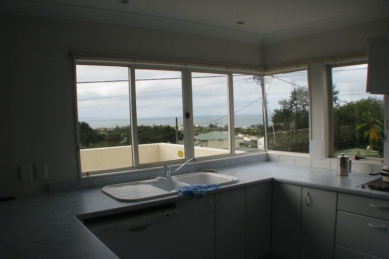 Photo of property in 25a Brightside Road, Stanmore Bay, Whangaparaoa, 0932