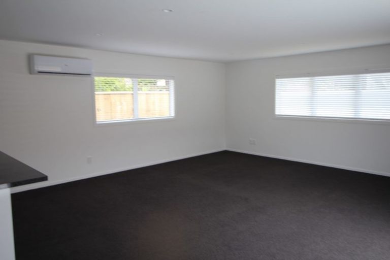 Photo of property in 13 Sutherland Crescent, Westbrook, Palmerston North, 4412