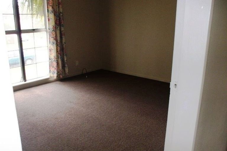 Photo of property in 1 Bunratty Grove, Wainuiomata, Lower Hutt, 5014