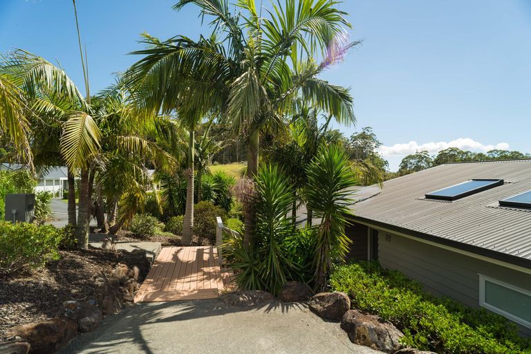 Photo of property in 22 Alderton Drive, Kerikeri, 0230