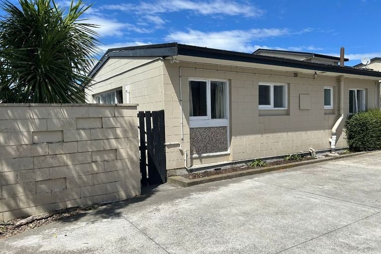 Photo of property in 8/23 Frederick Street, Waltham, Christchurch, 8011