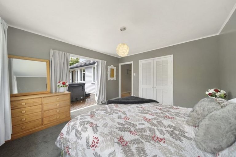 Photo of property in 115 Waihoehoe Road, Drury, 2113