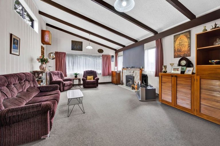 Photo of property in 22 Havelock Place, Blagdon, New Plymouth, 4310