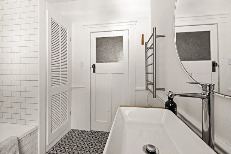 Photo of property in 510 Market Street South, Hastings, 4122