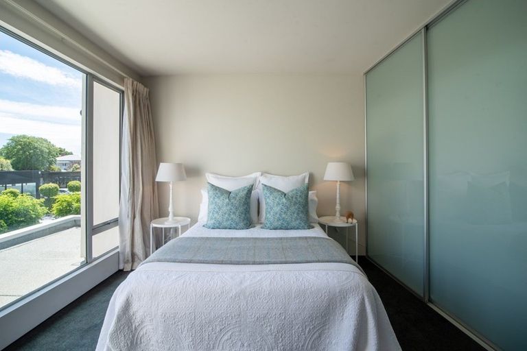 Photo of property in 148 Merivale Lane, Merivale, Christchurch, 8014