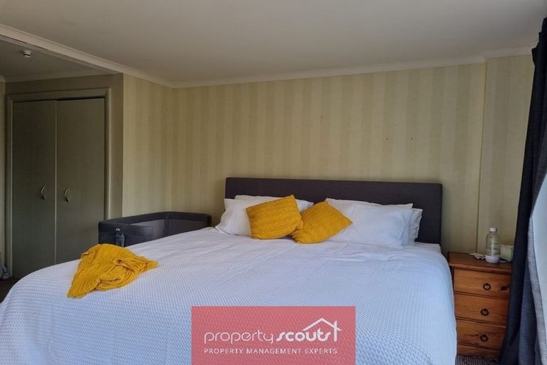 Photo of property in 4b Awanui Street, Merrilands, New Plymouth, 4312