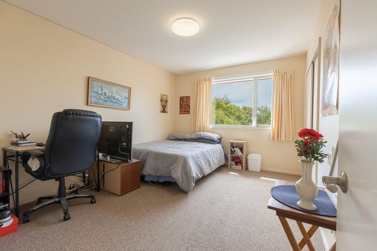 Photo of property in 324a Halswell Road, Halswell, Christchurch, 8025