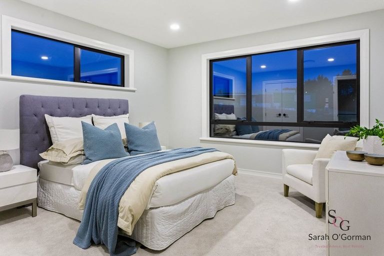 Photo of property in 65 Rathmullen Place, Pinehill, Auckland, 0632