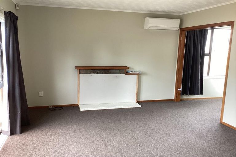 Photo of property in 45 Tatariki Street, Rosehill, Papakura, 2113