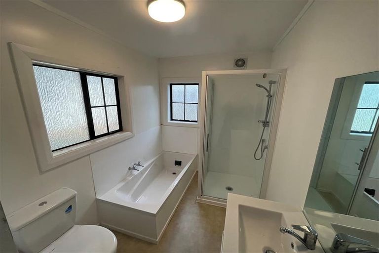 Photo of property in 67 Herald Street, Berhampore, Wellington, 6023