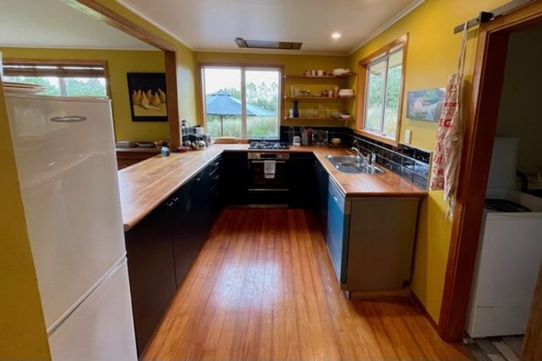 Photo of property in 145 Cosy Dell Road, Herbert, Oamaru, 9495