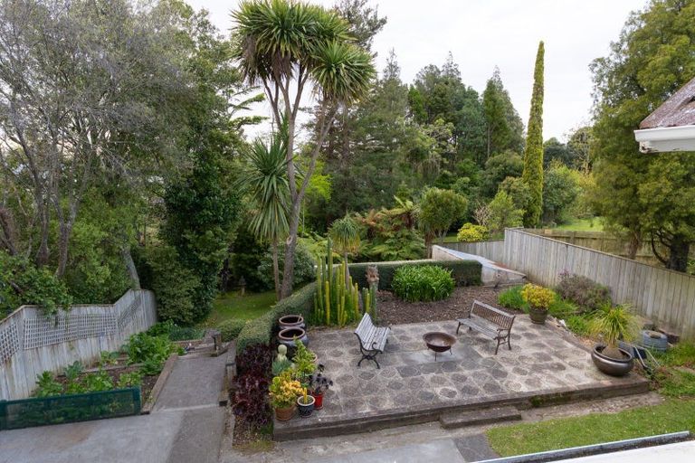 Photo of property in 4 Seaton Court, Hokowhitu, Palmerston North, 4410
