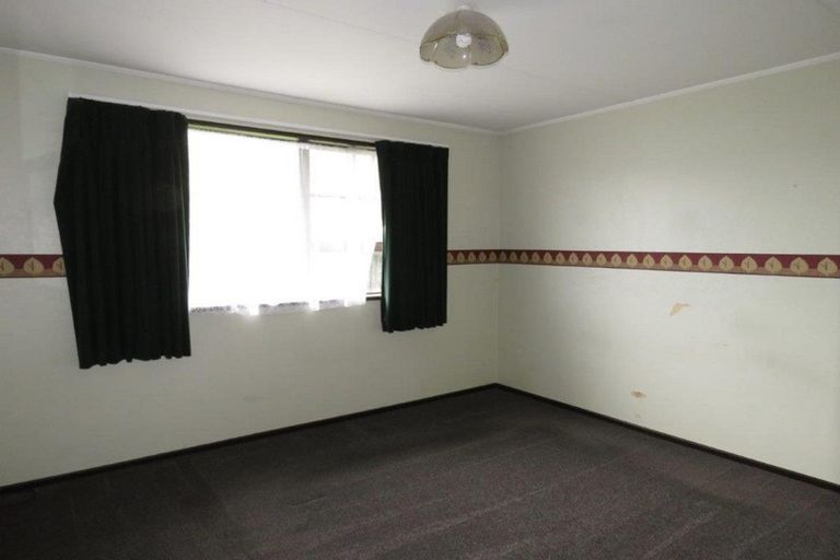 Photo of property in 125 Cunningham Crescent, Grasmere, Invercargill, 9810
