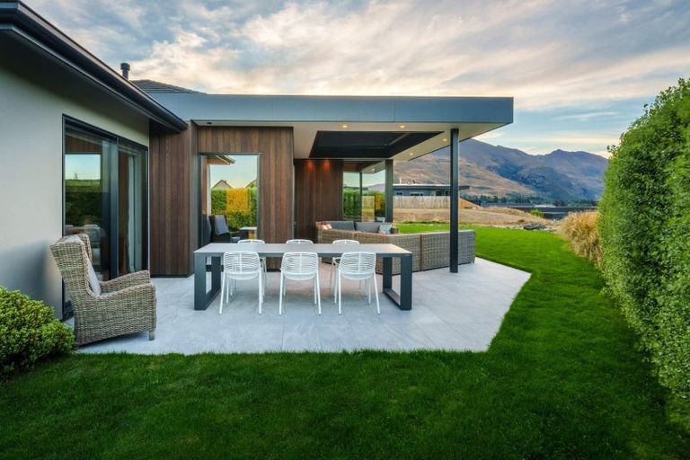 Photo of property in 9 Ruby Ridge, Wanaka, 9305