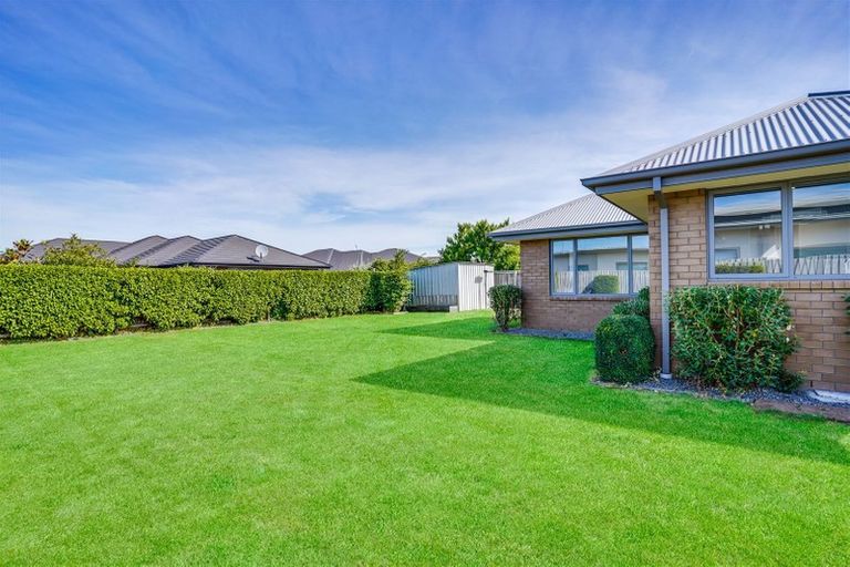 Photo of property in 26 Mariposa Crescent, Aidanfield, Christchurch, 8025