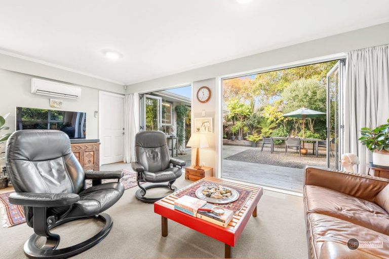 Photo of property in 82a Hautana Street, Woburn, Lower Hutt, 5010