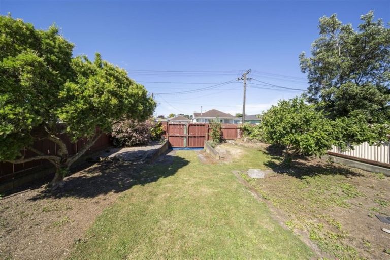 Photo of property in 17 Mclean Street, Hawera, 4610