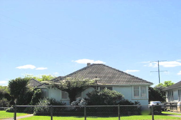 Photo of property in 28 Rotowaro Road, Huntly, 3700