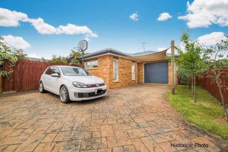 Photo of property in 5c Landon Place, Pukekohe, 2120