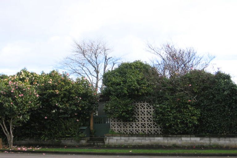 Photo of property in 2 Seaton Court, Hokowhitu, Palmerston North, 4410