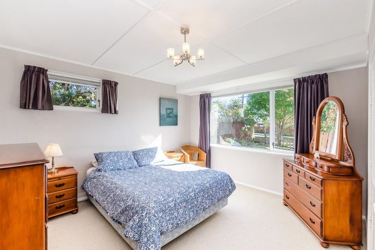 Photo of property in 22 Gray Avenue, Paraparaumu Beach, Paraparaumu, 5032