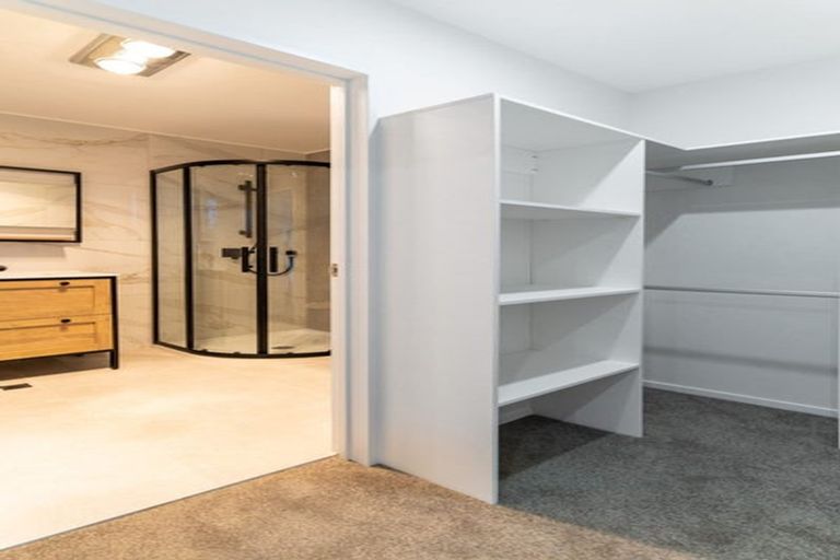 Photo of property in 16 Rangimarie Close, Opaheke, Papakura, 2113