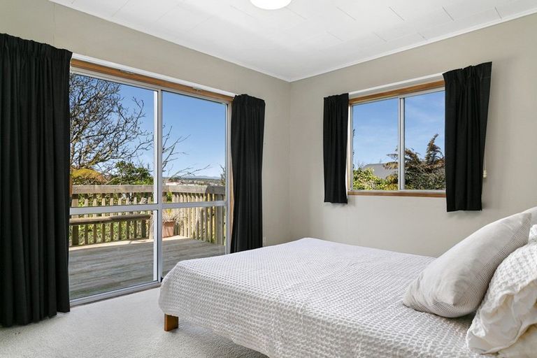 Photo of property in 8 Mccauley Grove, Hilltop, Taupo, 3330