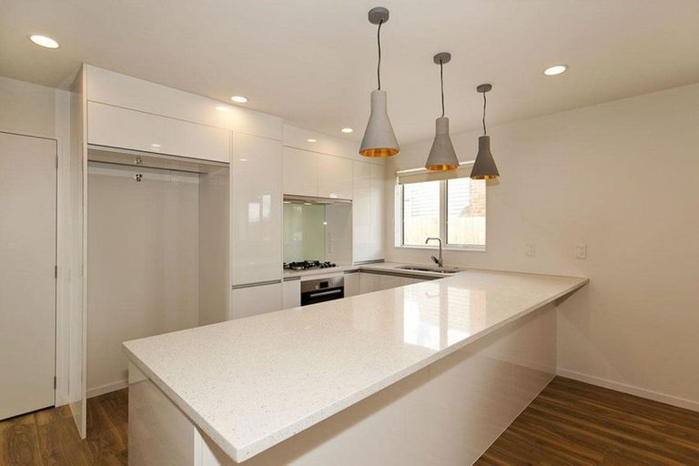 Photo of property in 111a Gardner Avenue, New Lynn, Auckland, 0600