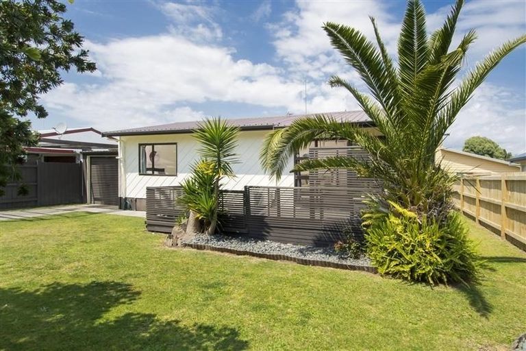 Photo of property in 30b Hartford Avenue, Papamoa Beach, Papamoa, 3118
