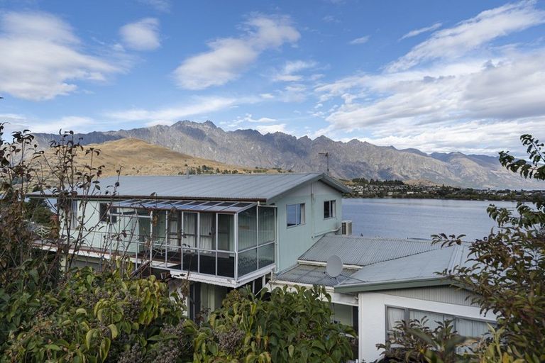 Photo of property in 129 Frankton Road, Queenstown, 9300