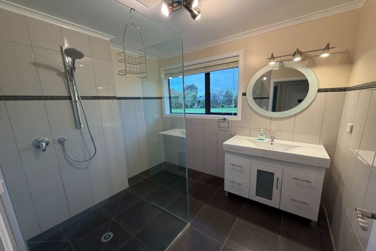 Photo of property in 14 Hillary Street, Waimate, 7924