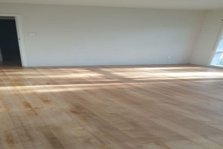 Photo of property in 27a Great South Road, Manurewa, Auckland, 2102