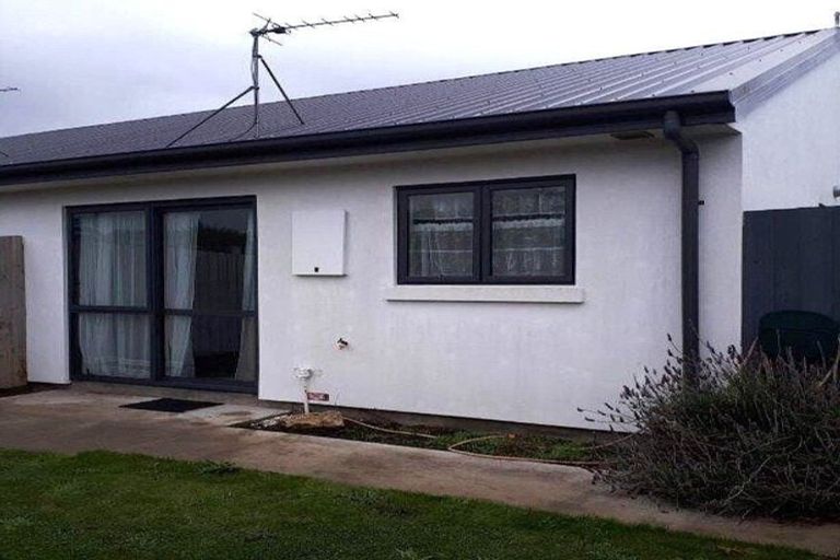 Photo of property in 68 Grafton Street, Waltham, Christchurch, 8011