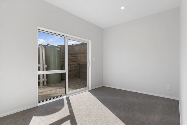 Photo of property in 27 Matakohe Road, Westgate, Auckland, 0814