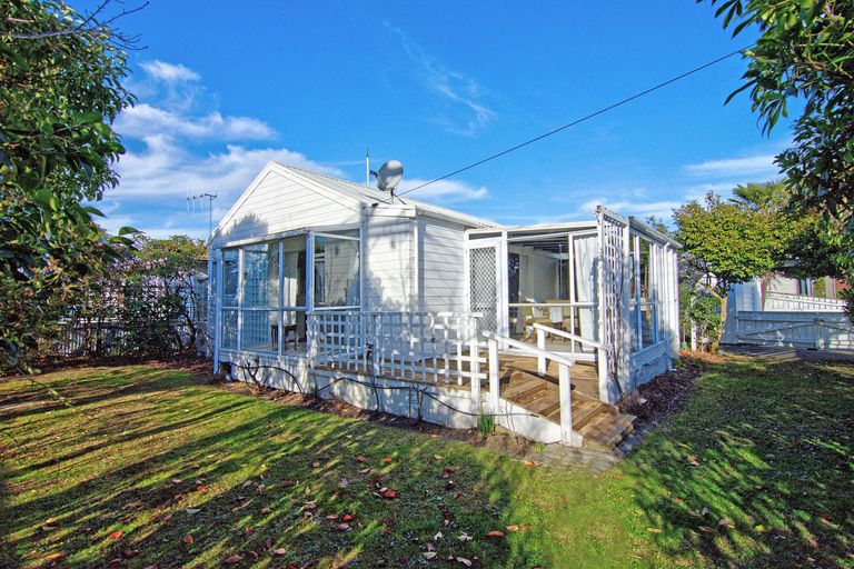 Photo of property in 1 Solway Street, Solway, Masterton, 5810