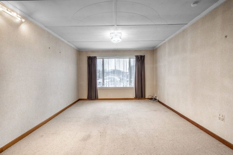 Photo of property in 44 Price Street, Grasmere, Invercargill, 9810