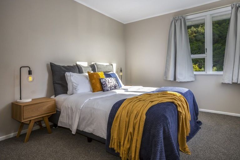 Photo of property in 74 Rangituhi Crescent, Takapuwahia, Porirua, 5022