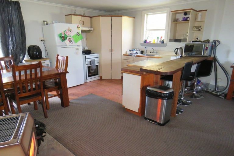 Photo of property in 17 Grey Road, Reefton, 7830