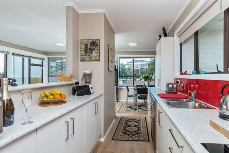Photo of property in 81 Taylor Road, Mangere Bridge, Auckland, 2022