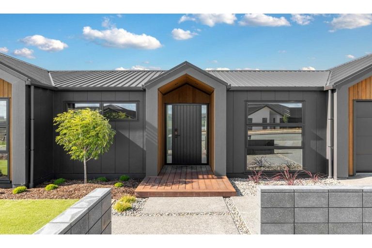 Photo of property in 49 Katania Heights, Brightwater, 7022