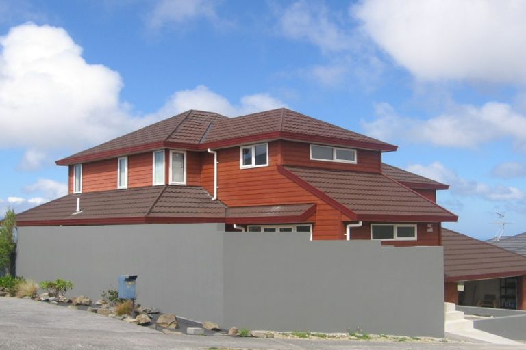 Photo of property in 95 Ashton Fitchett Drive, Brooklyn, Wellington, 6021