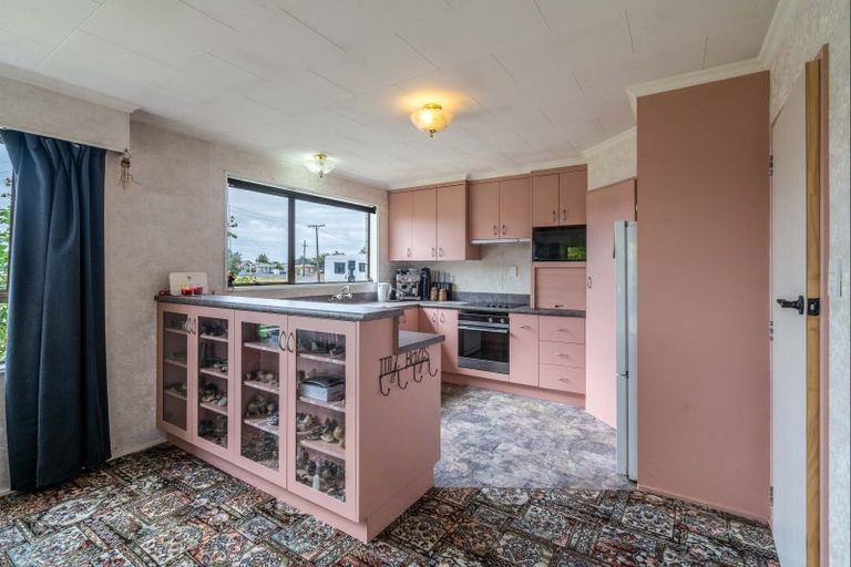 Photo of property in 59 Elles Road, Otautau, 9610