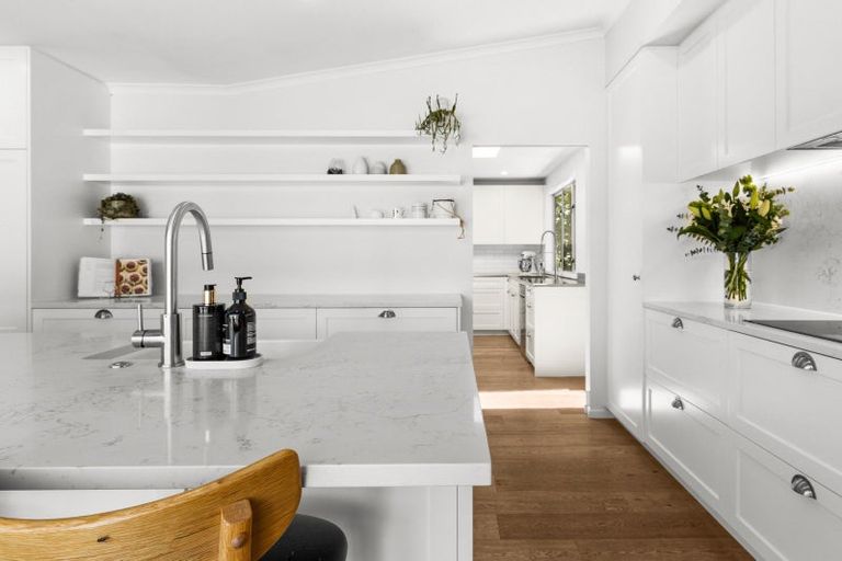 Photo of property in 31 Simla Avenue, Havelock North, 4130